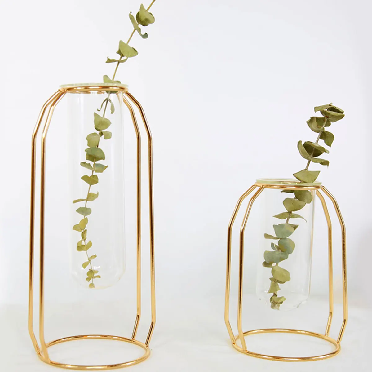 Golden Line Vase - Image 4