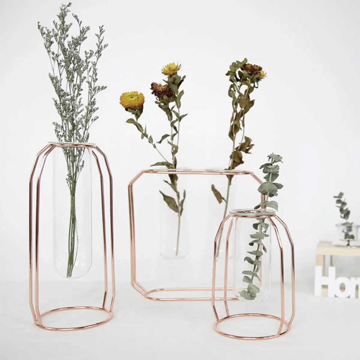 Golden Line Vase - Image 2