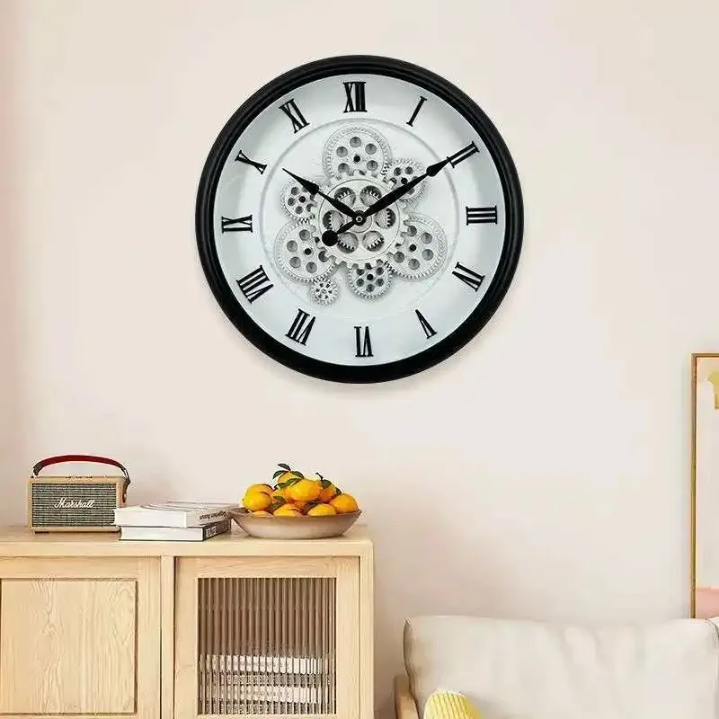 Plastic Gear Clock - Image 6