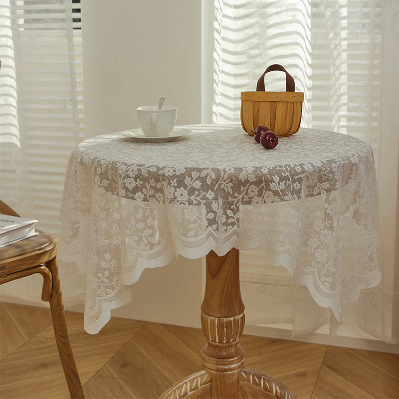 Pastoral Lace Cover