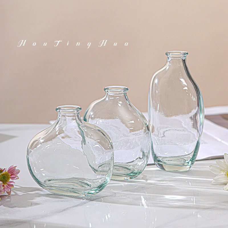 Retro Bud Vase - Image 3