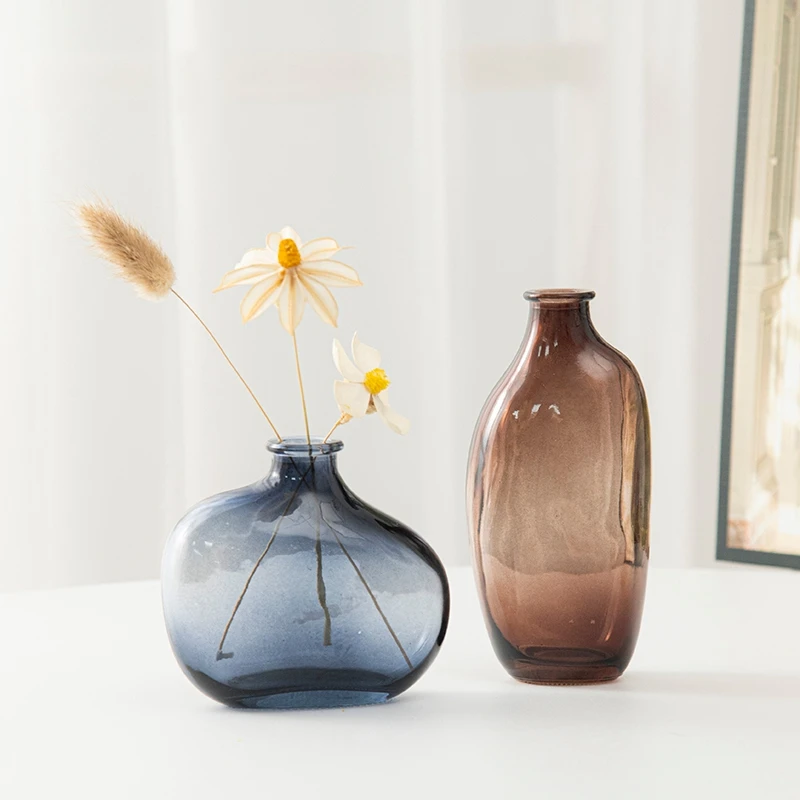 Retro Bud Vase - Image 17