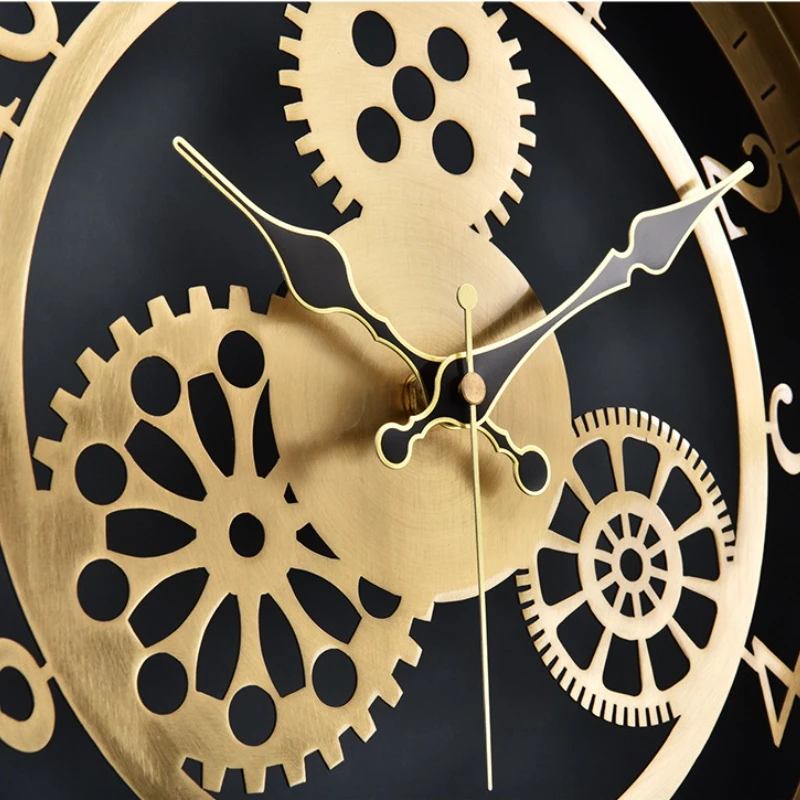 Round Metal Clock - Image 5