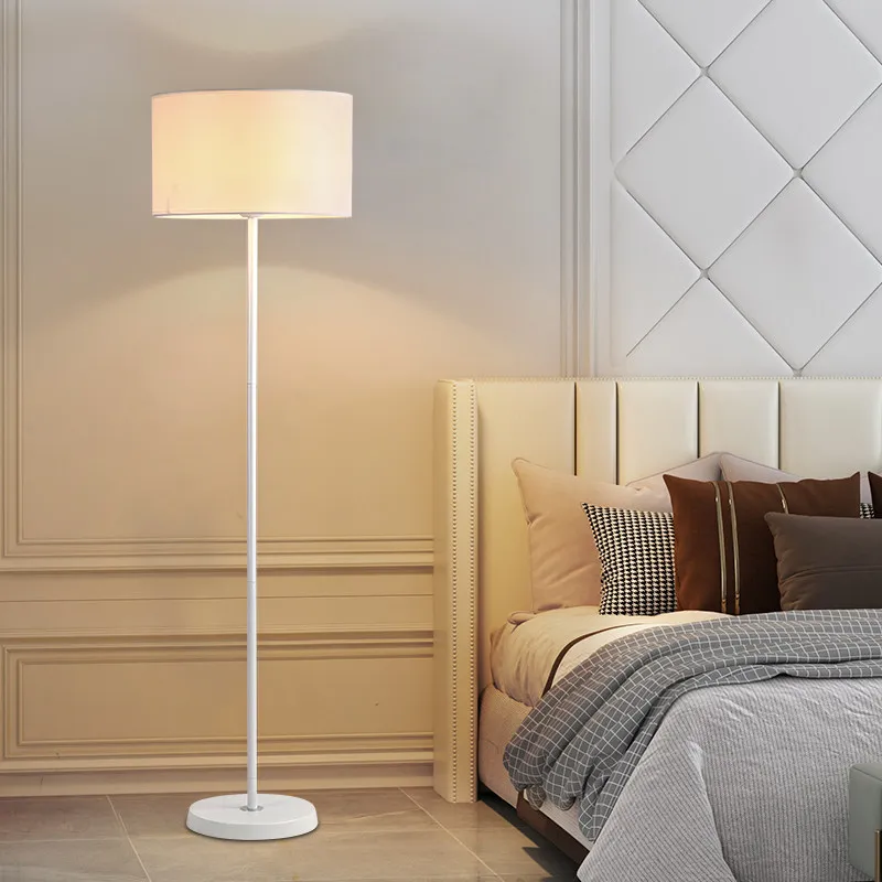 Vertical LED Lamp - Image 6