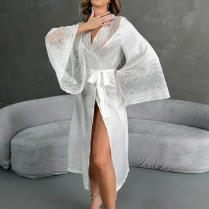 Loose Peignoir Robe