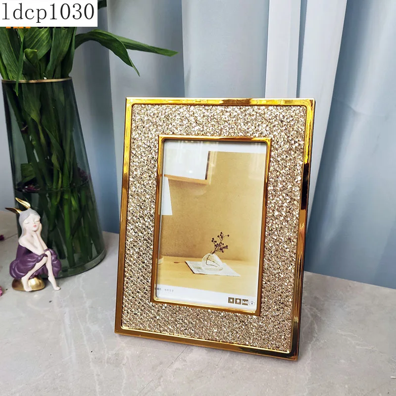 Sequin Table Frame - Image 5