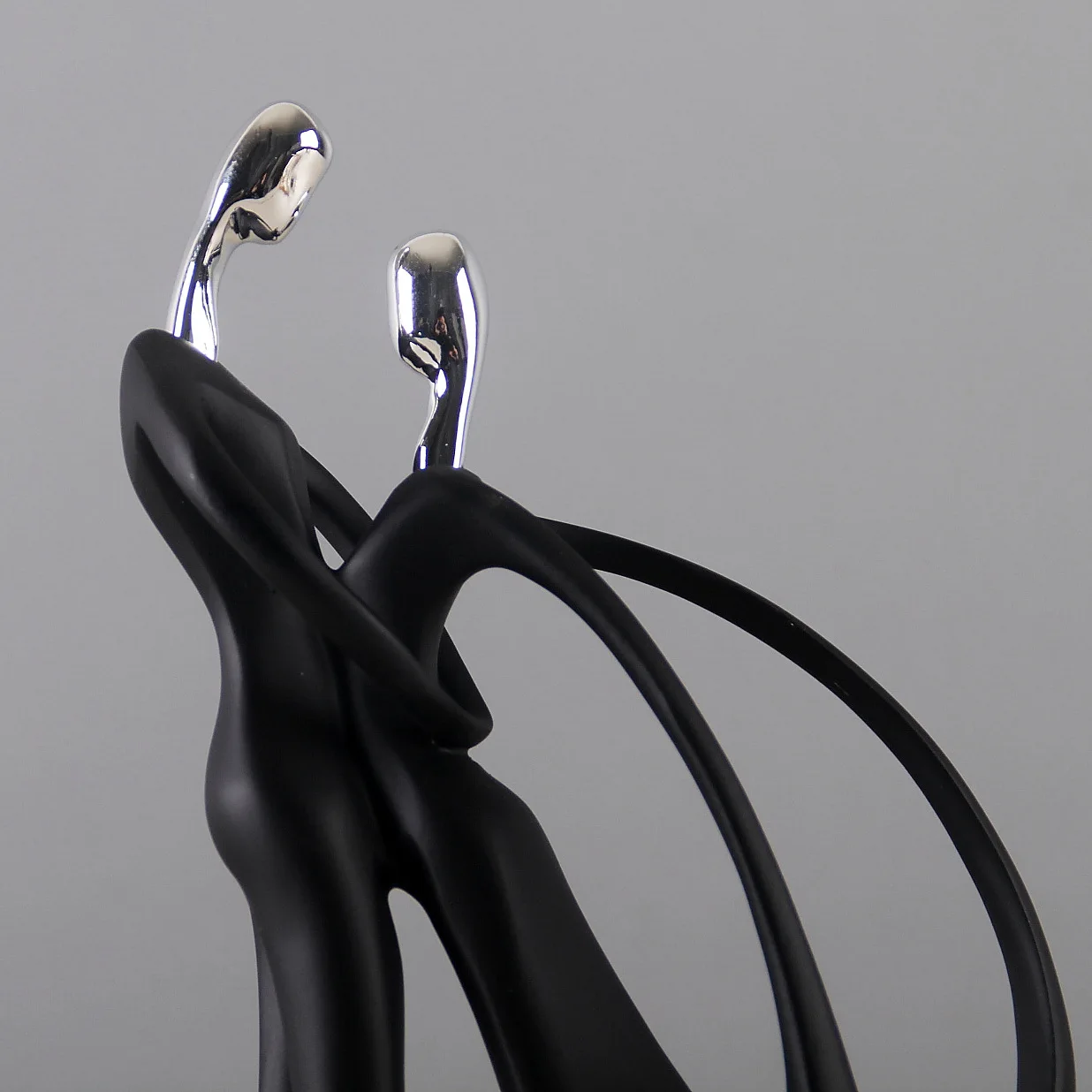 Dancing Couple Statue - Image 4