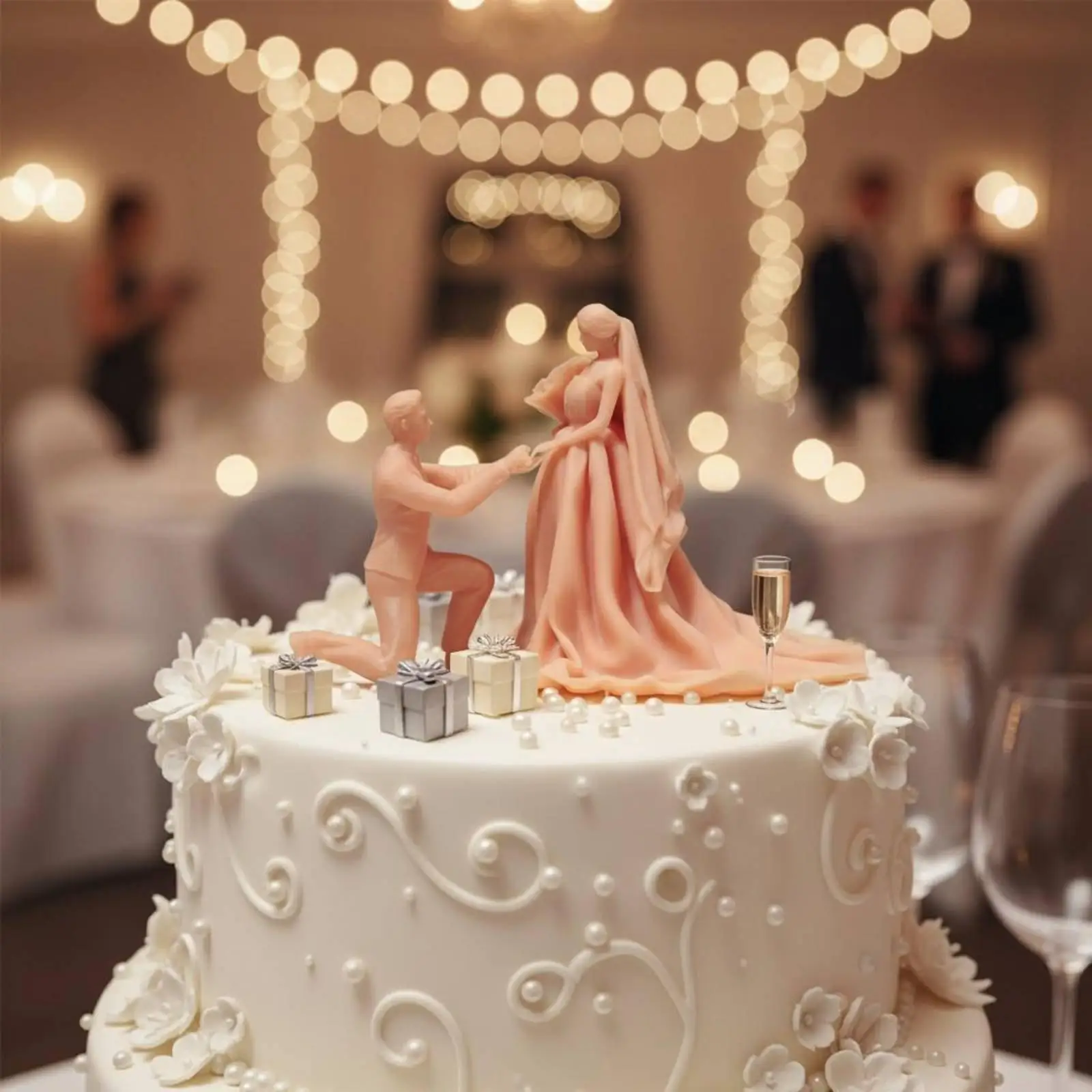 Wedding Couple Figurine - Image 6