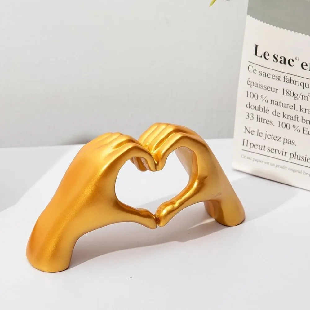 Golden Heart Hand - Image 3