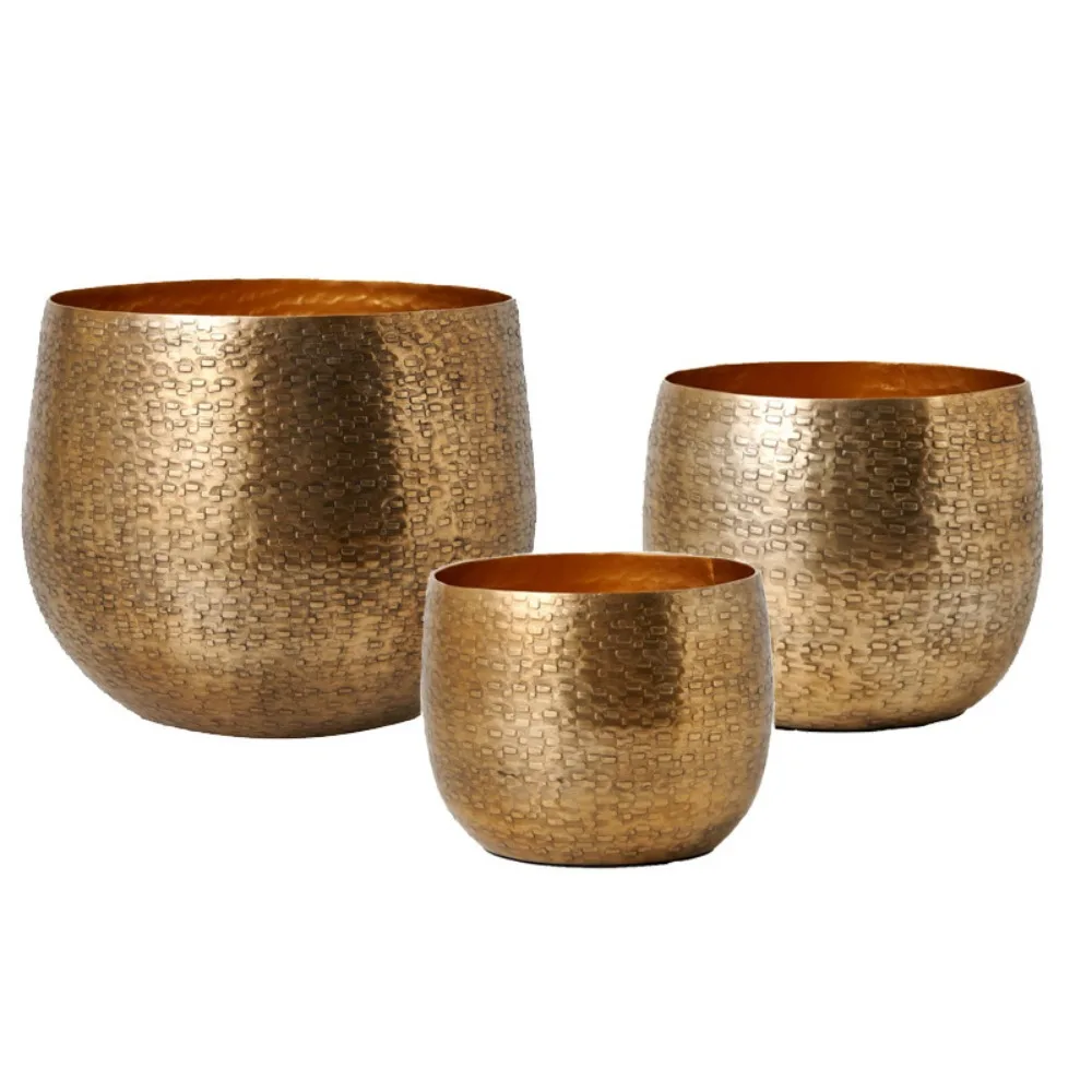 Hammered Metal Flowerpot - Image 5