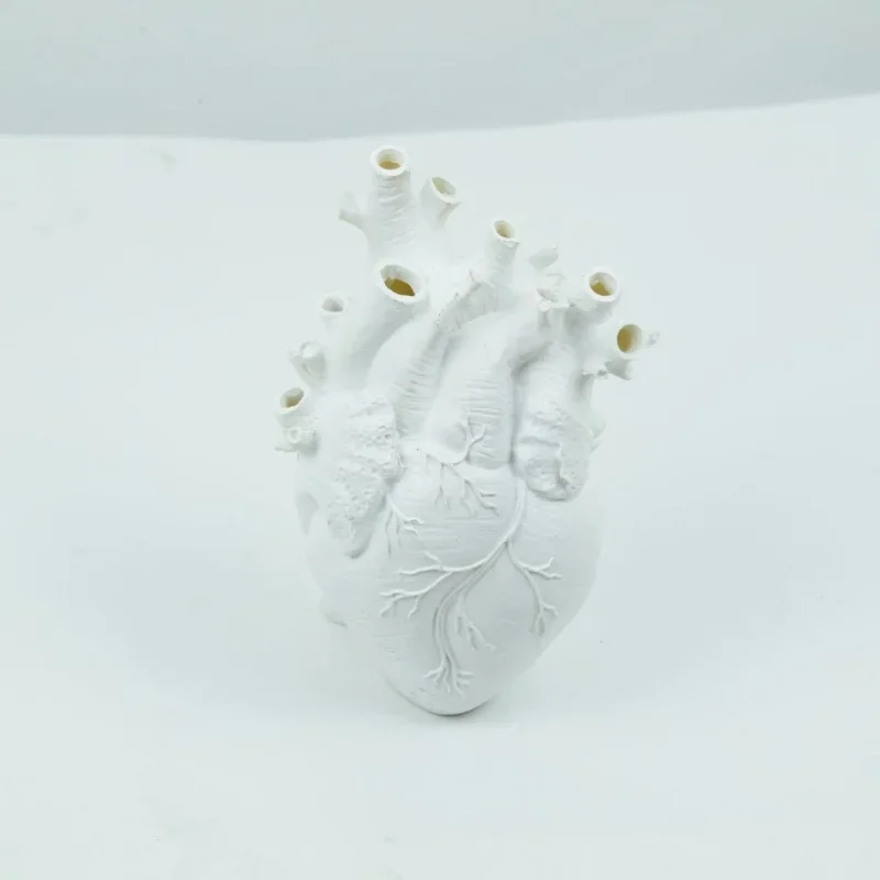 Anatomical Heart Vase - Image 7