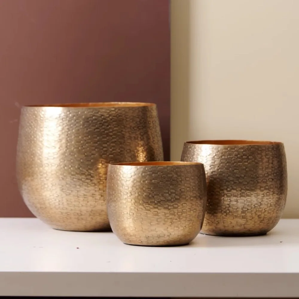 Hammered Metal Flowerpot