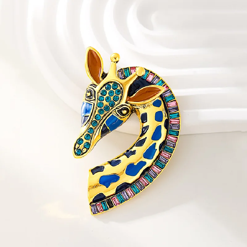 Giraffe Brooch Pin - Image 4