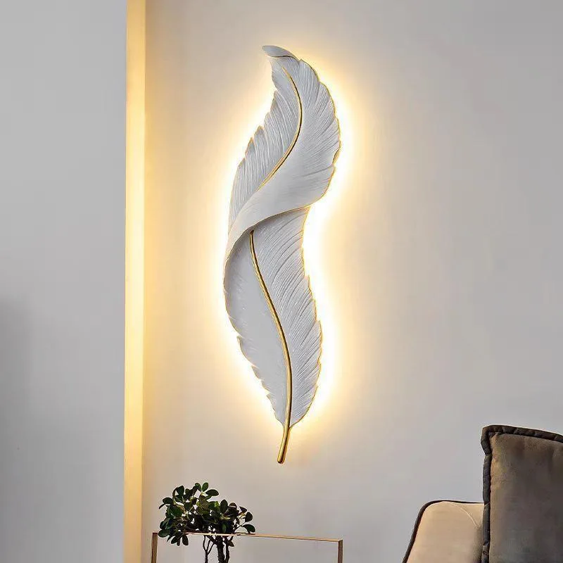 Nordic Feather Lamp